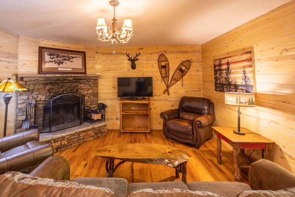 Pet Friendly Luxury Cabin Near Helen With Fire Pit Кливленд Экстерьер фото