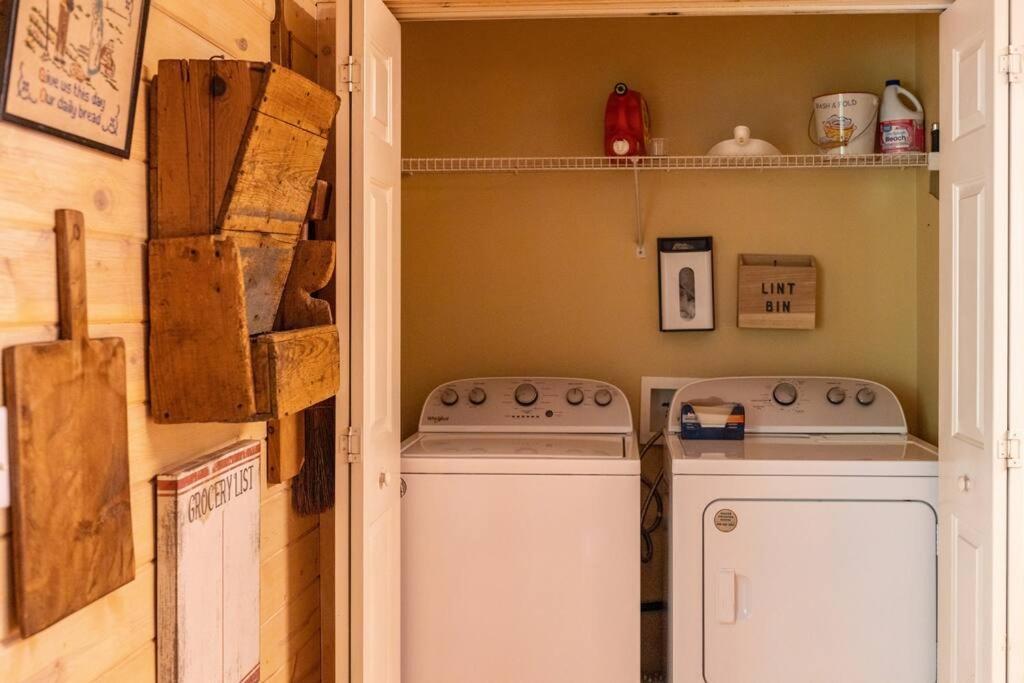 Pet Friendly Luxury Cabin Near Helen With Fire Pit Кливленд Экстерьер фото